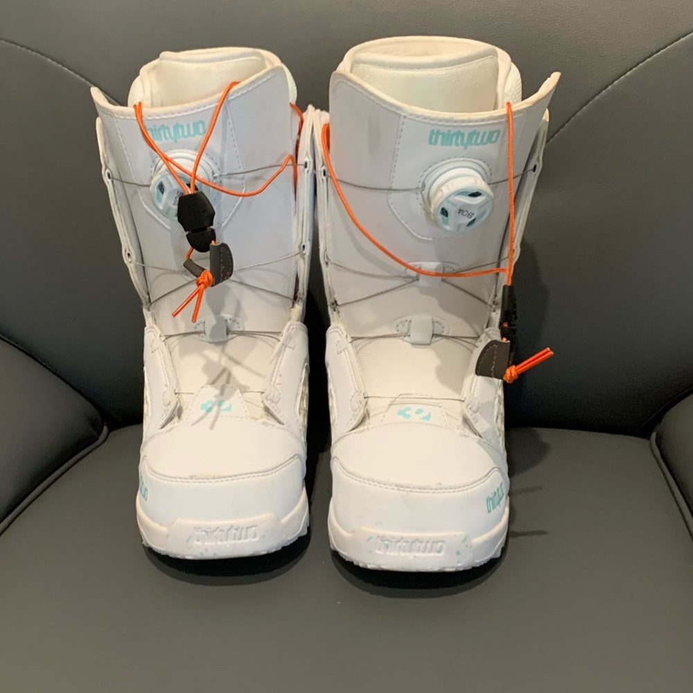 Women’s ThirtyTwo Snowboard Boots White Size 8